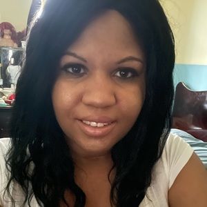 Meet your Posher, Sasha aka Jade Stone